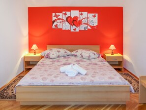 1 bedroom, Internet