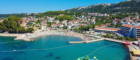 Ubicación cercana a la playa