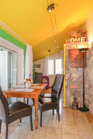 Dining - Apartment Blekic by Interhome (Krk/Malinska)