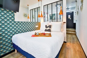In-room safe, iron/ironing board, free WiFi