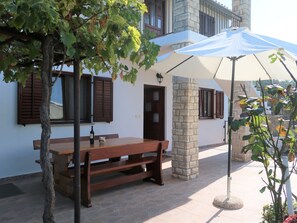 Outdoor dining - Fortica by Interhome (Labin)