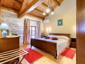 2 chambres, fer et planche à repasser, Wi-Fi