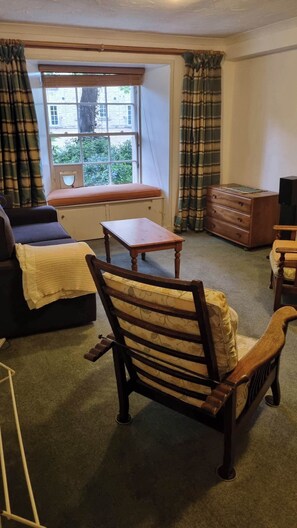 Interior - Charming 2 Bedroom Apartment in Edinburgh (Edinburgh)