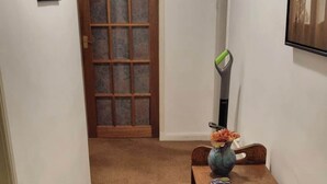 Interior - Charming 2 Bedroom Apartment in Edinburgh (Edinburgh)