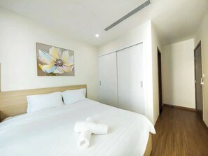 2 bedrooms, WiFi, bed sheets - Nami Vinhomes Skylake S2
(Nam Tu Liem)