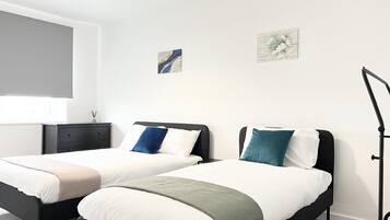 Apartment | 2 bedrooms, free WiFi, bed sheets