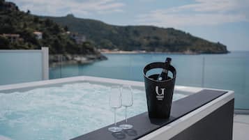 Royal Double or Twin Room, Sea View | Private spa tub