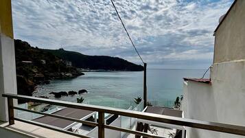 Superior Double, Sea View | Terrace/patio