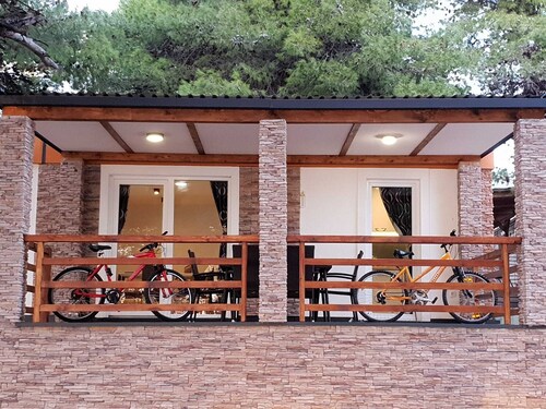 Luxury Mobile Homes - Stone House Villa Vita