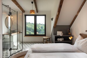 Chalet de lujo, alberca privada, vista al viñedo | 2 habitaciones, ropa de cama de alta calidad y minibar 