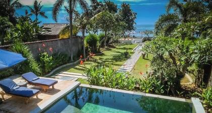 ❤PROMO Beachfront oasis. Private pool and firepit