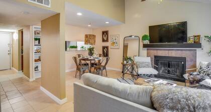 College Station Gem w/ Pool Access Near University