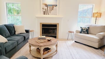 Smart TV, table tennis, books