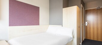 Host & Stay Central Quay