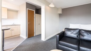 Studio - Host & Stay Central Quay Studio (Sheffield)