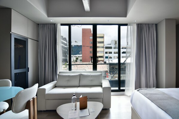 Apartment | 2 bedrooms - w Prestigious 2BR w/ Radiant Deco in Unicentro (Bogotá)