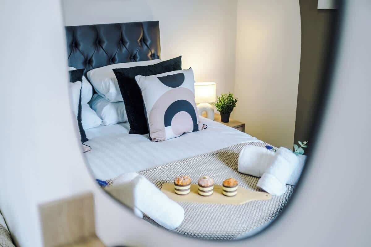 2 bedrooms, iron/ironing board, travel crib, WiFi