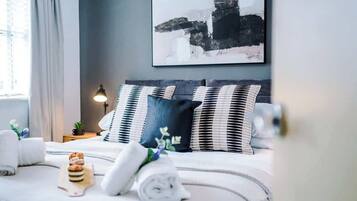 1 bedroom, iron/ironing board, travel crib, WiFi