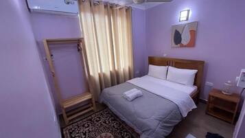 2 bedrooms, WiFi, bed sheets