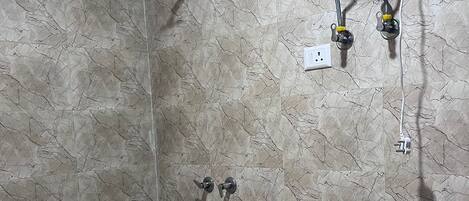 Bruser, miljøvenlige toiletartikler, håndklæder, Sæbe