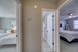 2 sovrum, strykjärn/strykbräda, wi-fi och sängkläder