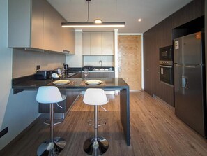 LÀgenhet Standard - icke-rökare - balkong | Eget kök | Stort kylskÄp, mikrovÄgsugn, ugn och grytor/köksredskap