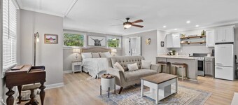 The Country Cottage of Franklin, TN