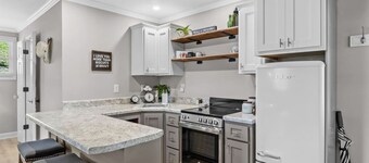 Charming 1-Acre Country Escape Near Historic Downtown Franklin