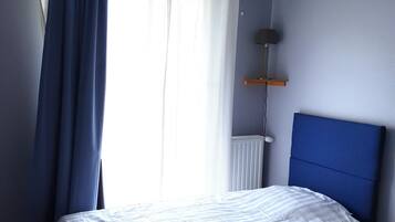 2 slaapkamers, een strijkplank/strijkijzer, wifi, beddengoed