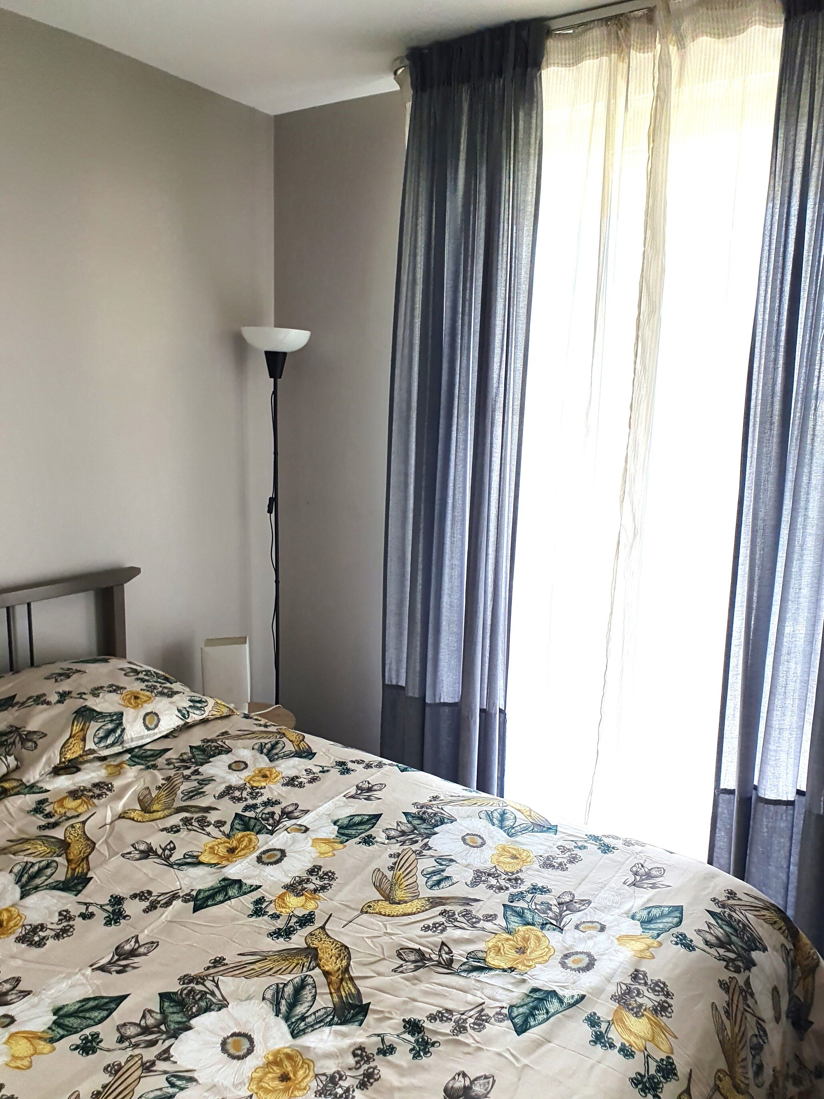 2 chambres, fer et planche à repasser, Wi-Fi, draps fournis