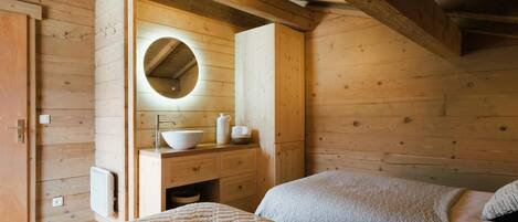 4 soveværelser, Wi-Fi (tillægsgebyr), sengetøj