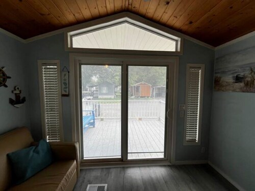 The Majestic Marlin, with Pool Access!