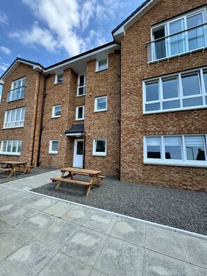 Exterior - Inchtavannach Apartment (Bonhill)