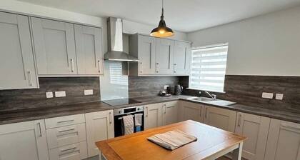 0/1 Inchmoan Apartment