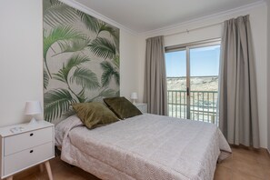 2 Schlafzimmer, Bügeleisen/Bügelbrett, kostenloses WLAN, Bettwäsche