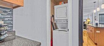 2BR Burlington Apartment!