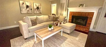 4-bedroom house in superb Trophy Club with Backyard, W/D,  Pets!