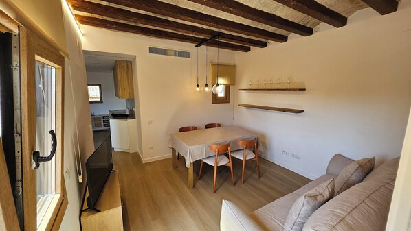 Apartment | Living area - Impeccable 5p Apartment in the Heart of Barcelone (Barcelona)