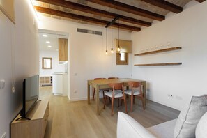 Dining - Impeccable 5p Apartment in the Heart of Barcelone (Barcelona)