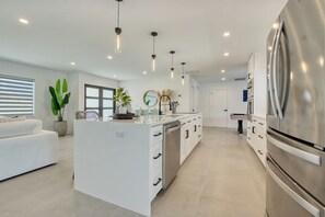Interior - VRCC Villa The Beach (Cape Coral)