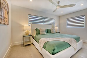 5 bedrooms, iron/ironing board, free WiFi, bed sheets