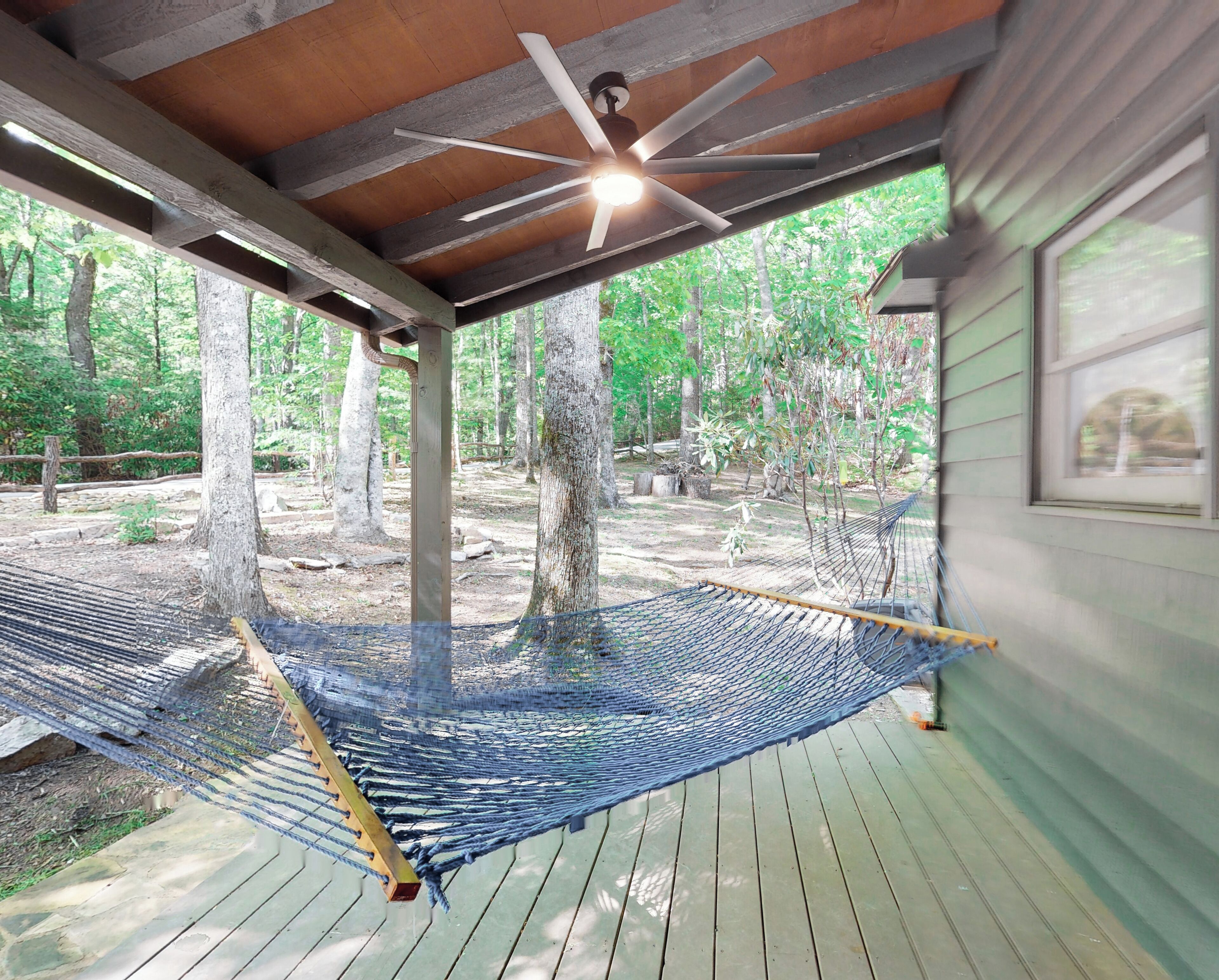 Modern Mountain 4-bedroom home in peaceful Sapphire Valley, NC
