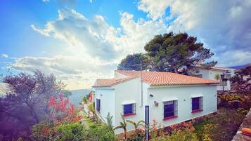 Villa | Bahagian luar