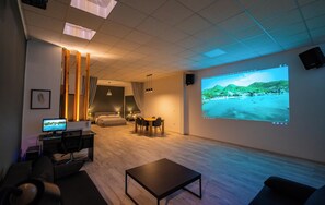 Superior Studio, Garden View - Cinema Zeus Studios - By Avelink (Spata-Artemida)