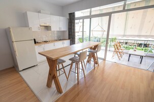 Cafetera expreso, cafetera/tetera, tetera/pava eléctrica