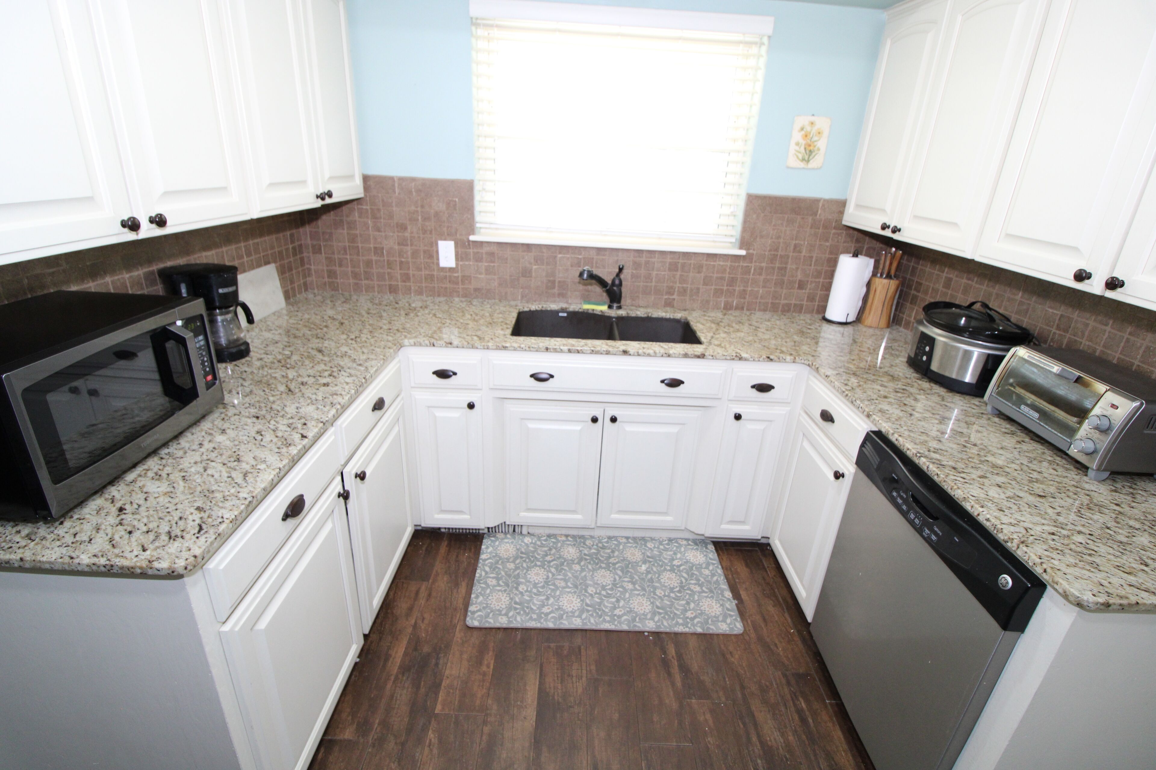 Astianpesukone, keittoastiat/astiat/ruokailuvälineet