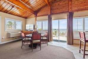 Room, 1 King Bed, Balcony, Ocean View (Oceanfront Inn Suite #12) | Interior