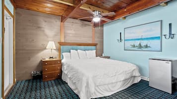 Room, 1 King Bed, Balcony, Garden View (Oceanfront Inn Room #5)
