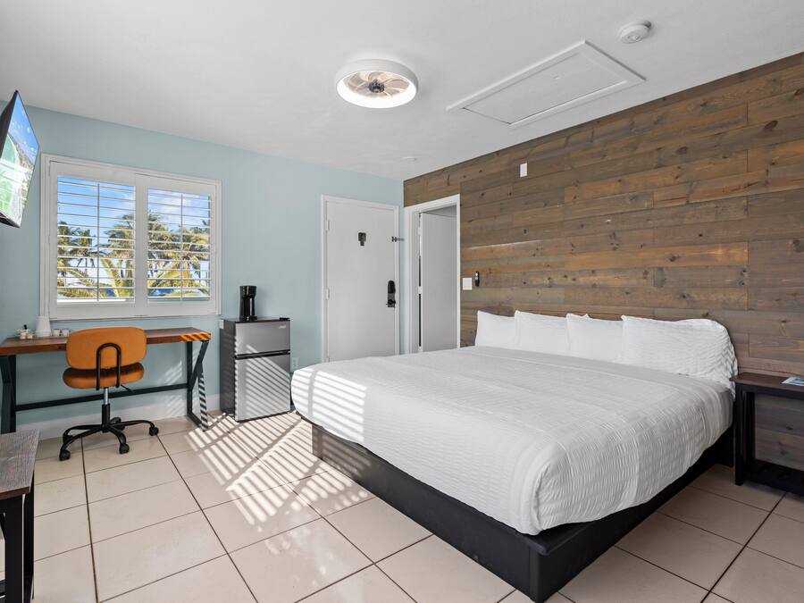 1 habitación, decoración personalizada y muebles diferentes
