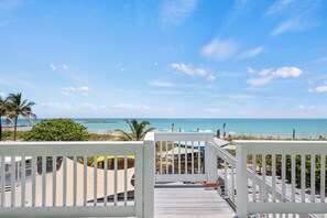 Room, 1 King Bed, Balcony, Ocean View (Oceanfront Inn Suite #12) | Property grounds - Oceanfront Inn II (Fort Pierce)
